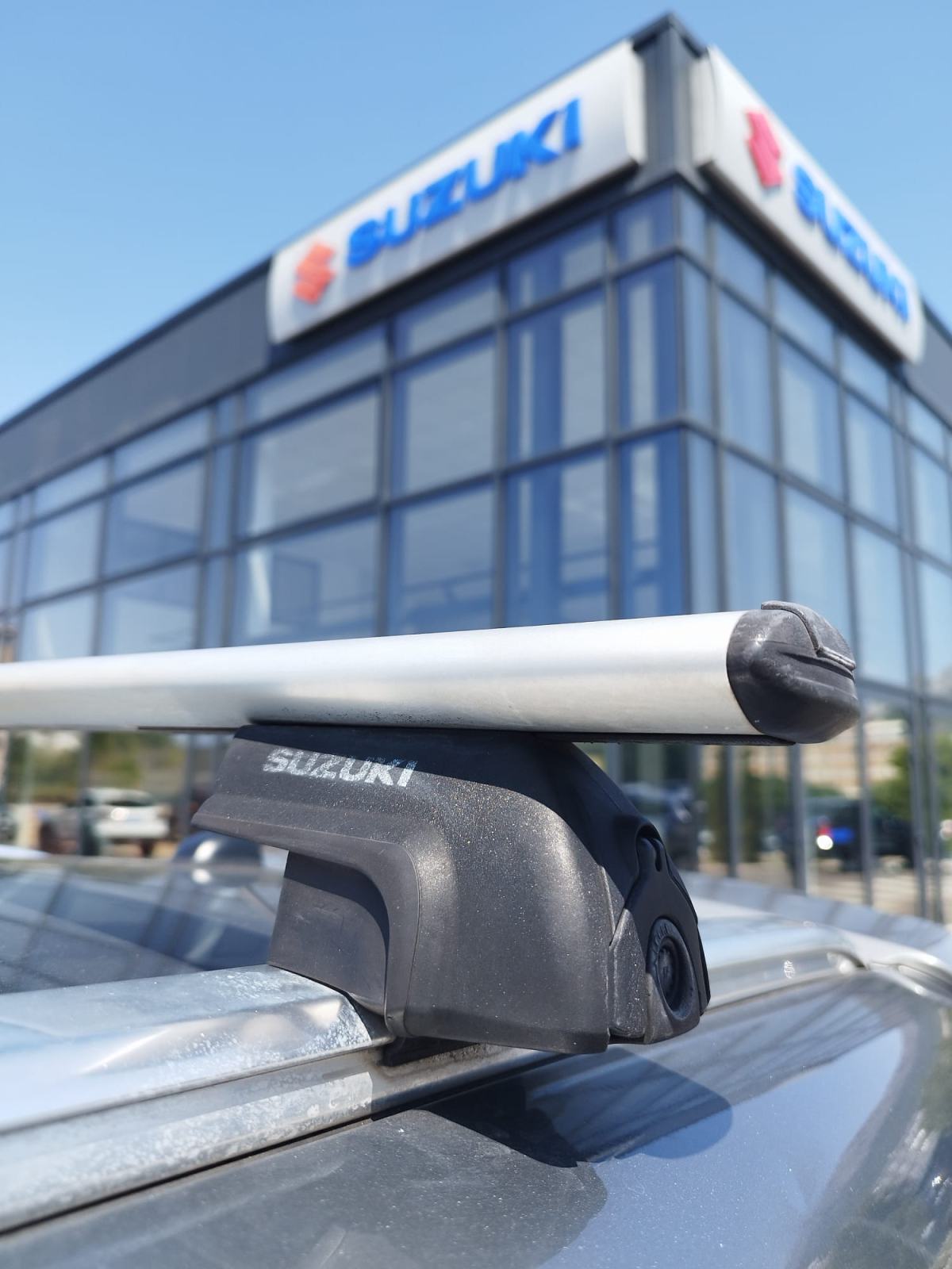 Suzuki Vitara 1,6 GLX + LPG (full oprema) reg. 12/26, fotografija 12