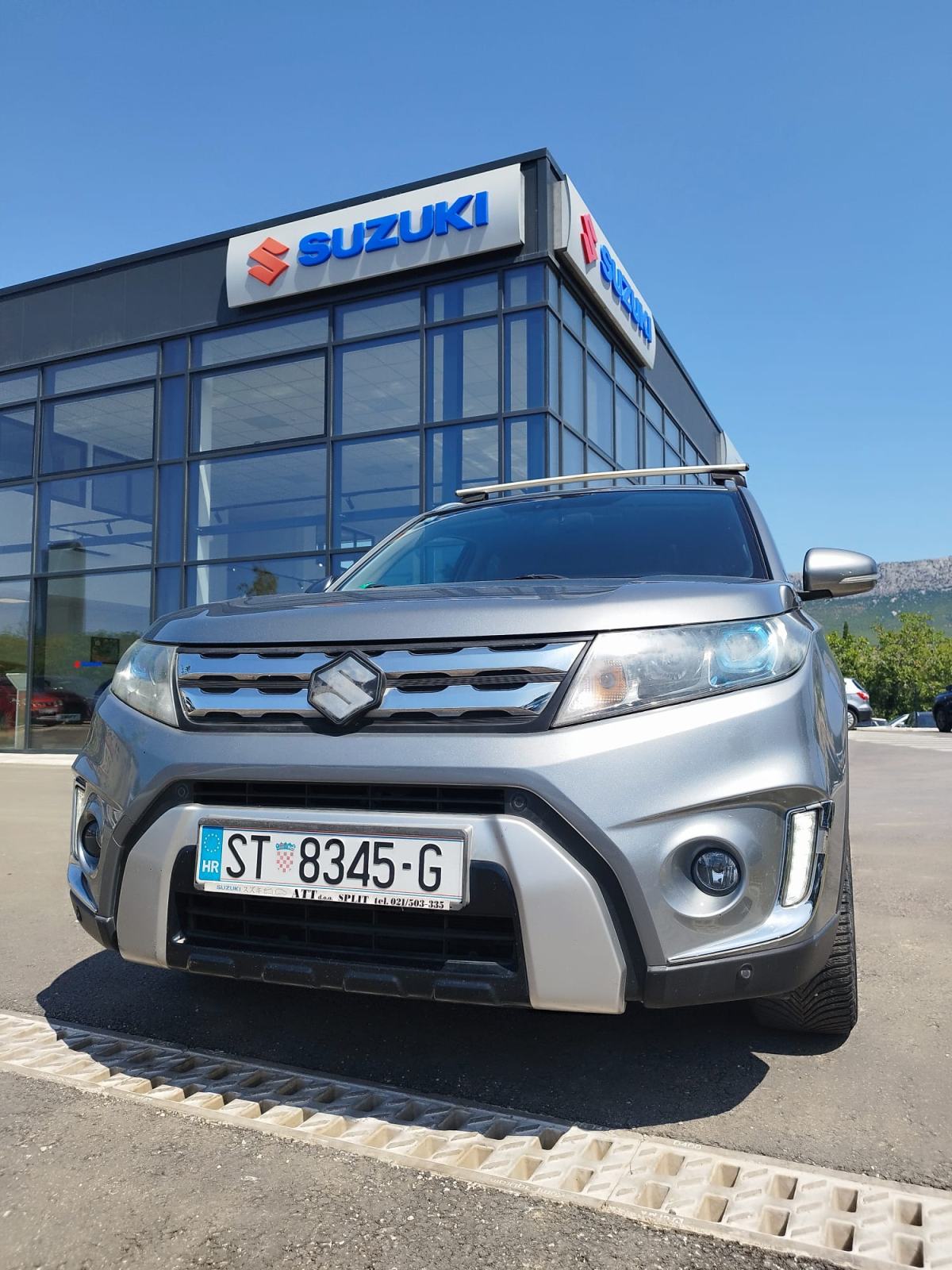 Suzuki Vitara 1,6 GLX + LPG (full oprema) reg. 12/26, fotografija 2
