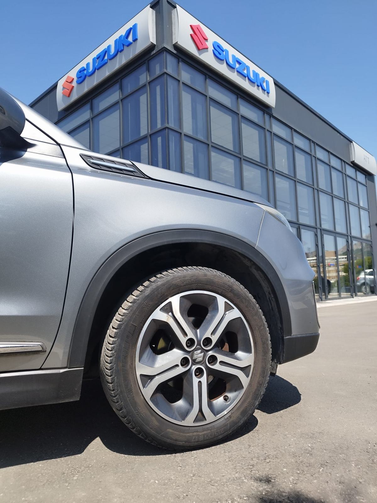 Suzuki Vitara 1,6 GLX + LPG (full oprema) reg. 12/26, fotografija 6