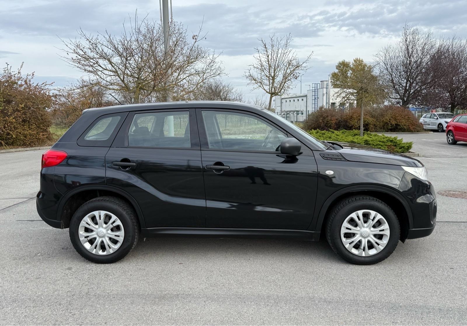 Suzuki Vitara 1,6 KLIMA, DOSTAVA VOZILA, PDV, REG: 07/2026, fotografija 8