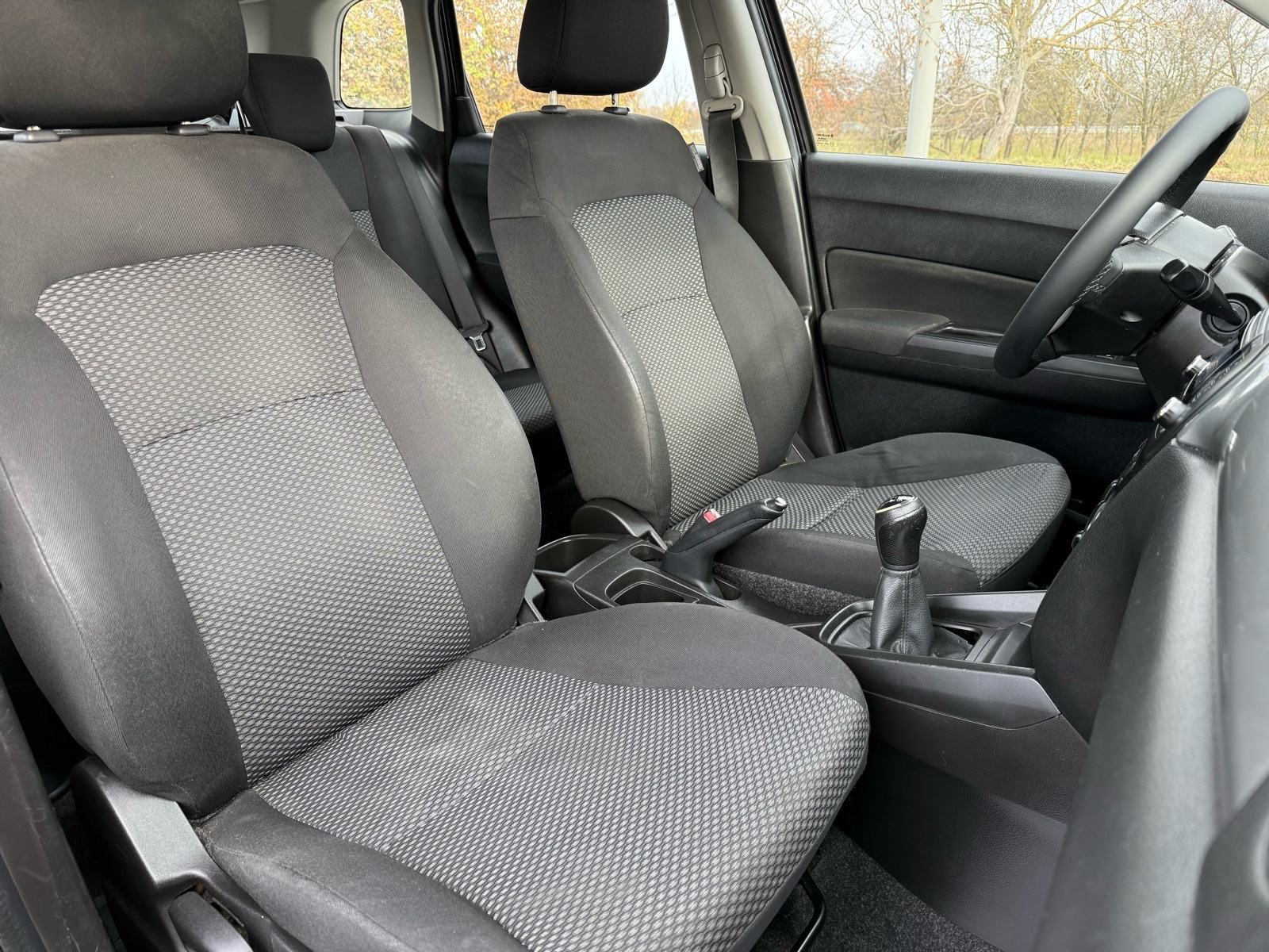 Suzuki Vitara 1,6 KLIMA, DOSTAVA VOZILA, PDV, REG: 07/2026, fotografija 18