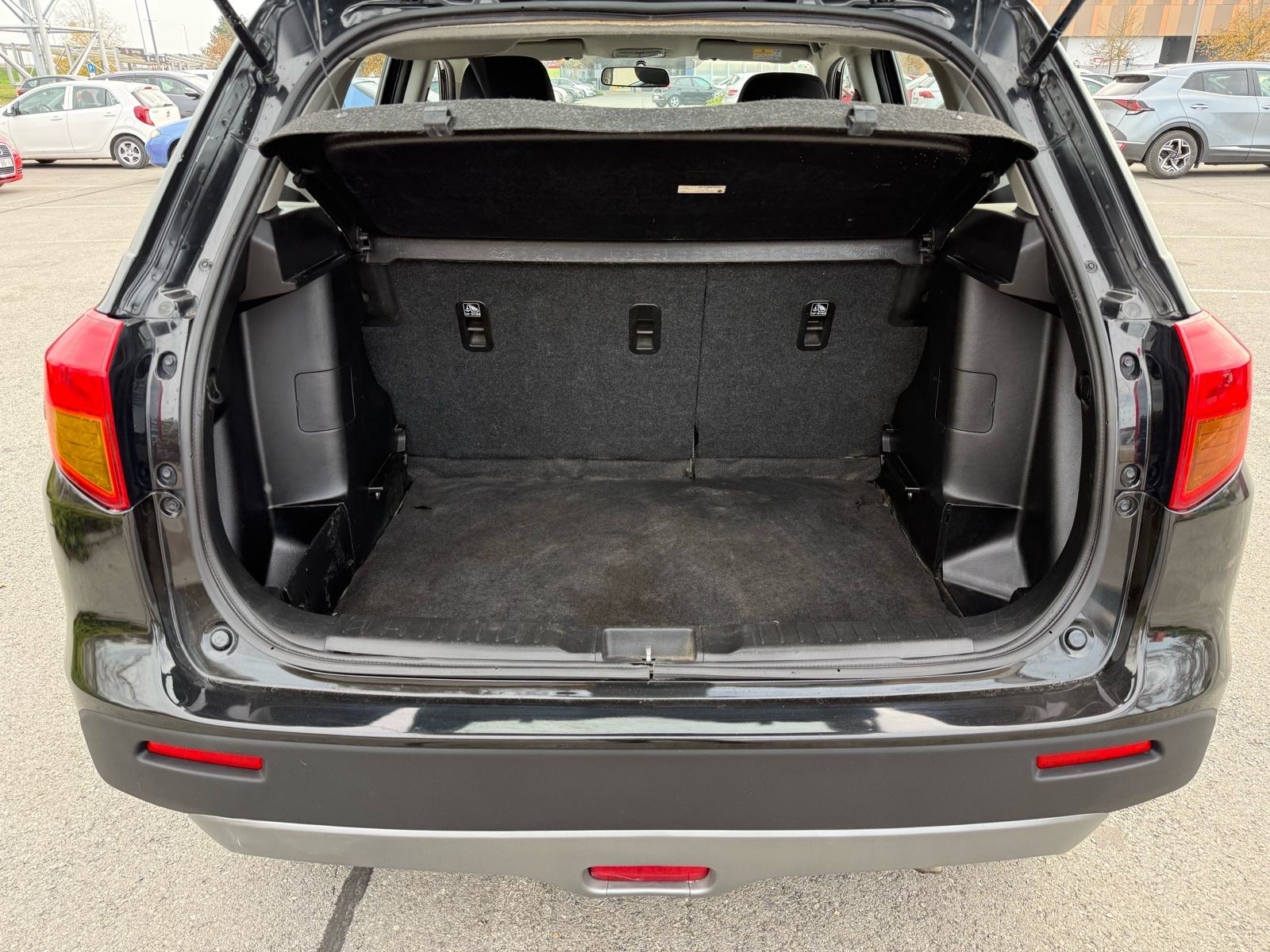 Suzuki Vitara 1,6 KLIMA, DOSTAVA VOZILA, PDV, REG: 07/2026, fotografija 19