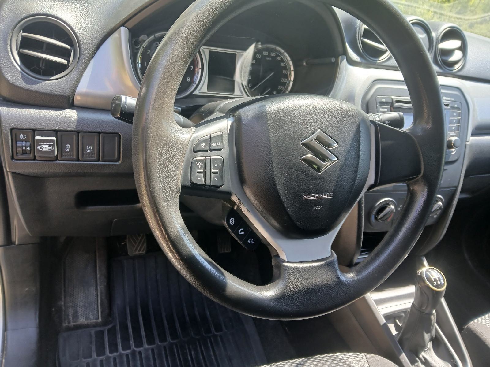Suzuki Vitara 1,6 + LPG, fotografija 9