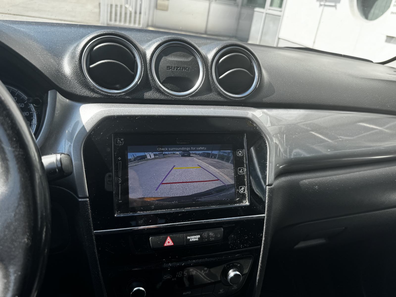 Suzuki Vitara 1,6 Premium, fotografija 7
