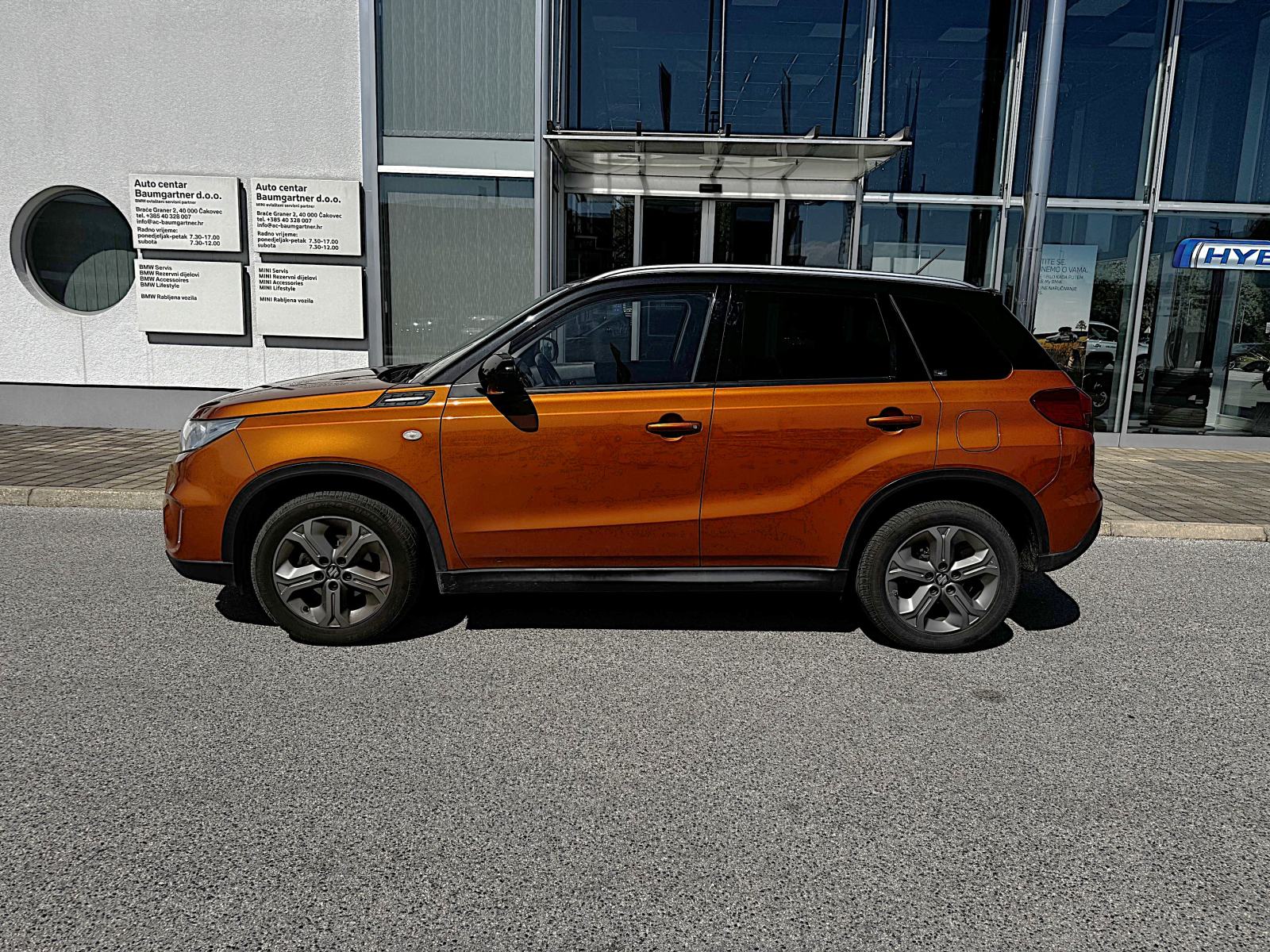 Suzuki Vitara 1,6 Premium, fotografija 2