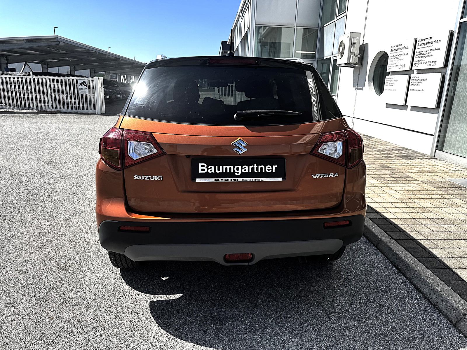 Suzuki Vitara 1,6 Premium, fotografija 4