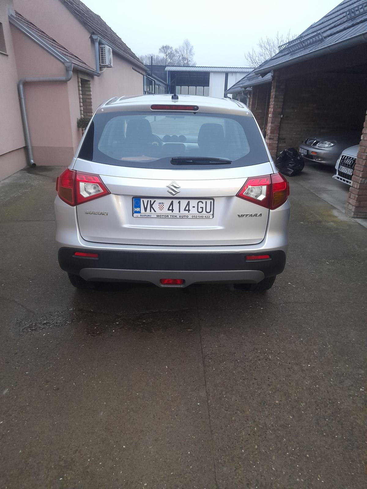 Suzuki Vitara 1,6, fotografija 3