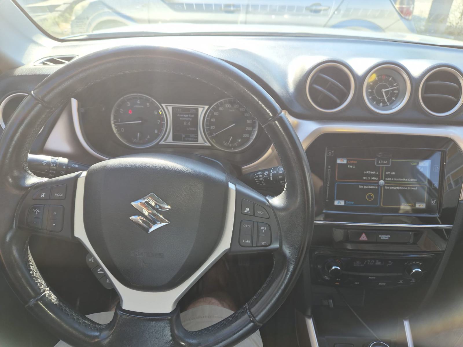 Suzuki Vitara 1.6 VVT SE Special Edition – 2018. – prvi vlasnik, fotografija 6