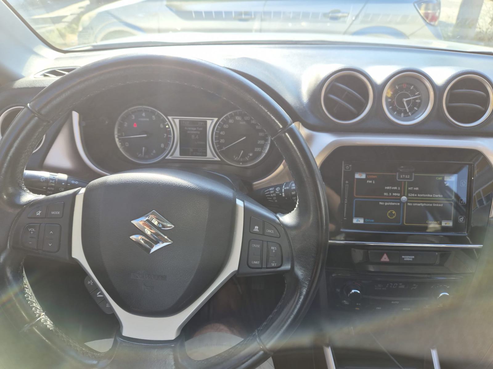 Suzuki Vitara 1.6 VVT SE Special Edition – 2018. – prvi vlasnik, fotografija 8