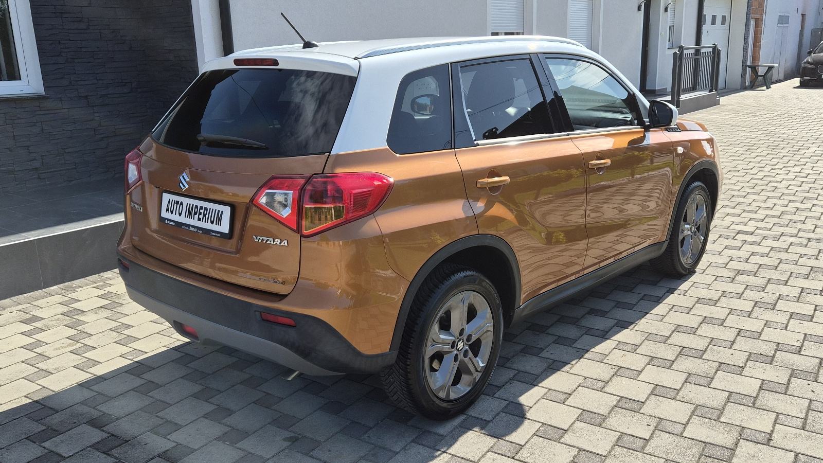 Suzuki Vitara 1,6benz. PREMIUM - 1.VLASNIK - NIJE UVOZ -, fotografija 4