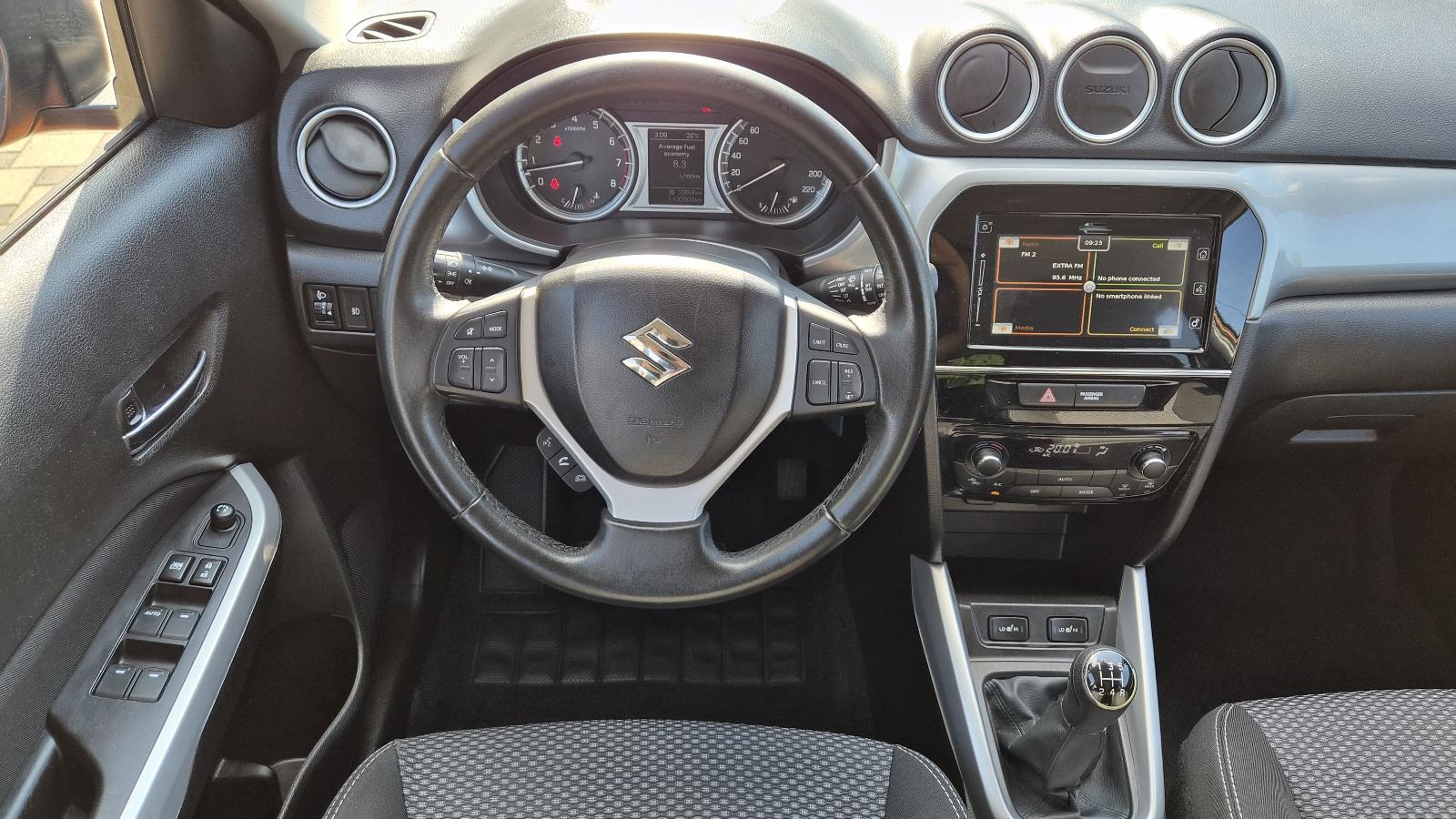Suzuki Vitara 1,6benz. PREMIUM - 1.VLASNIK - NIJE UVOZ -, fotografija 15