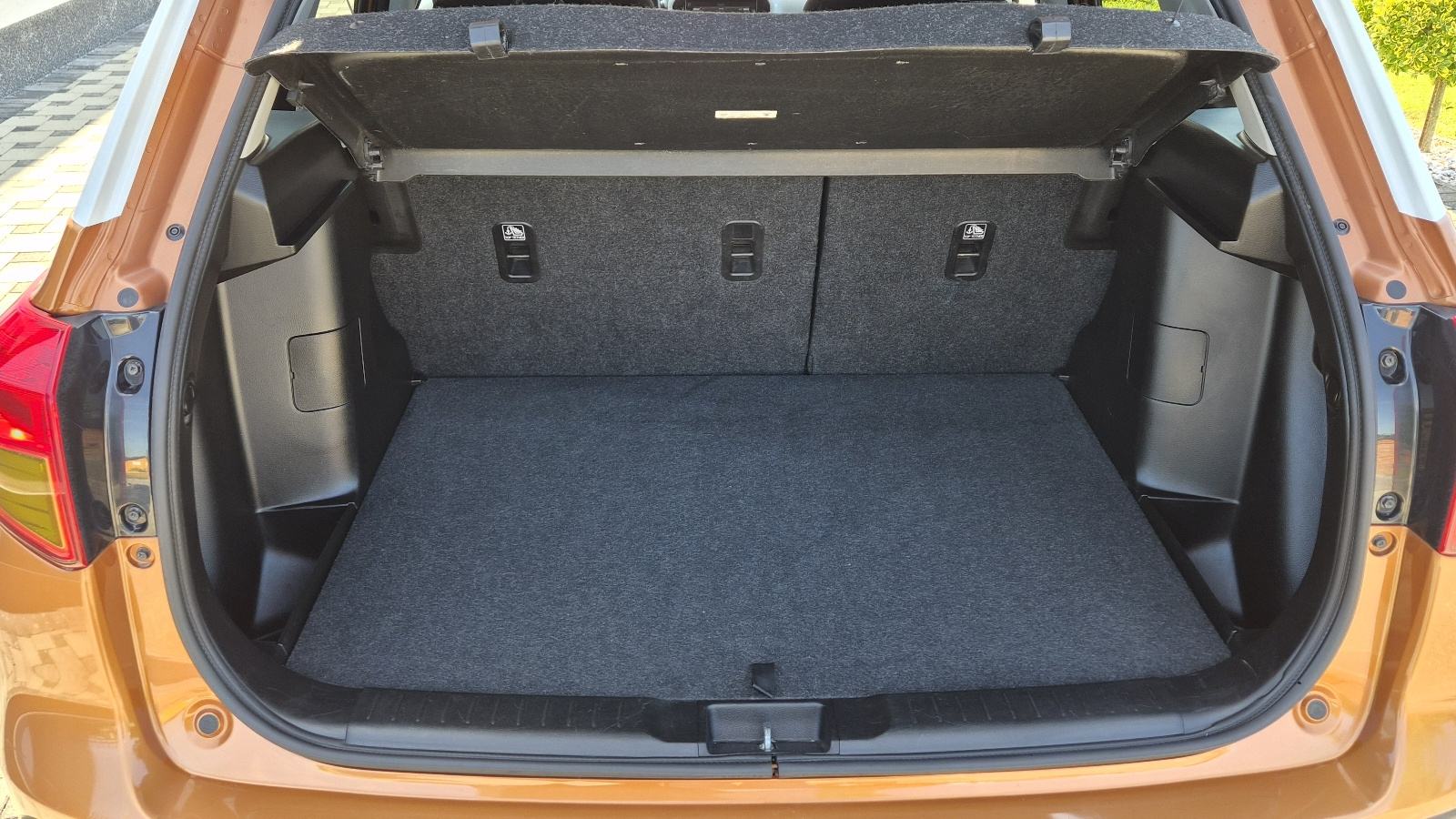 Suzuki Vitara 1,6benz. PREMIUM - 1.VLASNIK - NIJE UVOZ -, fotografija 20