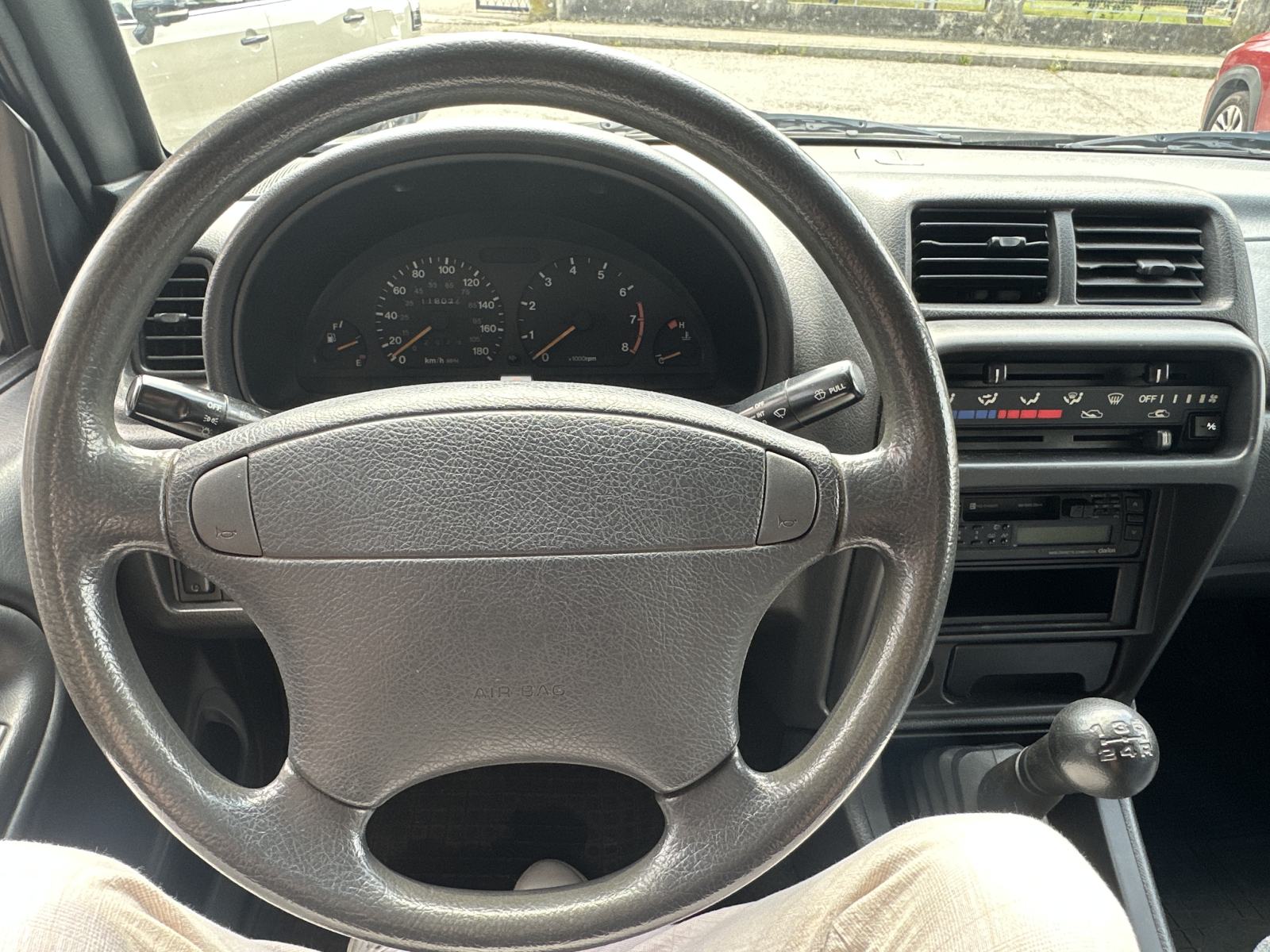 Suzuki Vitara 1.8 1. vlasnik, fotografija 9