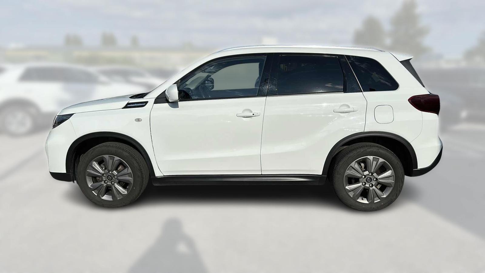 SUZUKI VITARA 2024 • PREMIUM jamstvo • AutoZubak Rabljena, fotografija 5