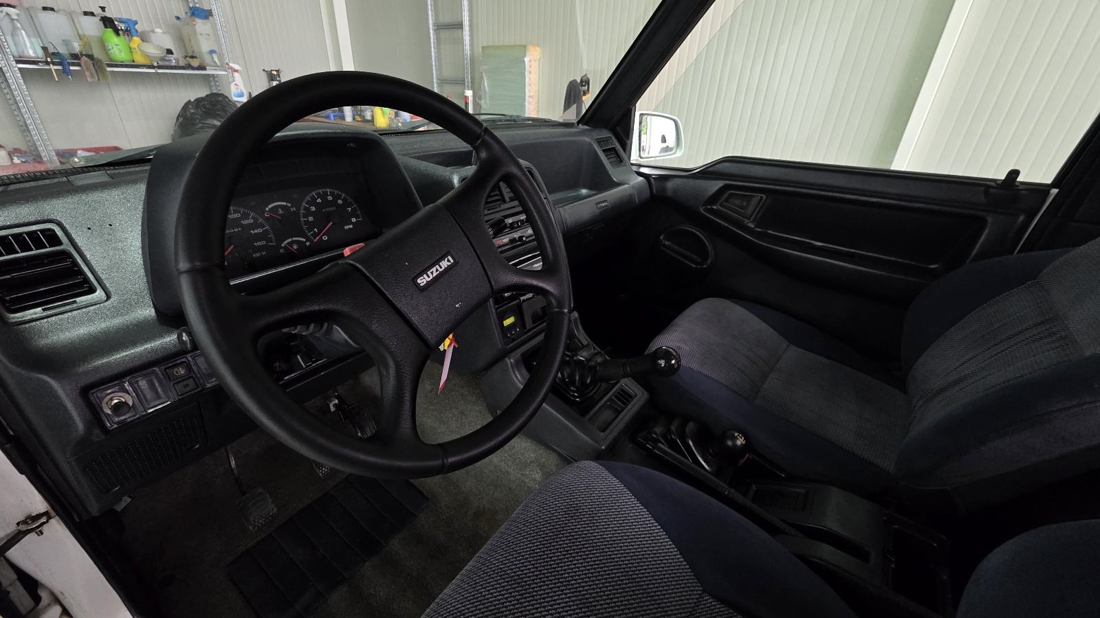 SUZUKI VItara***4X4***POGODNA ZA ŠUMU***samo 77 tis km, fotografija 12