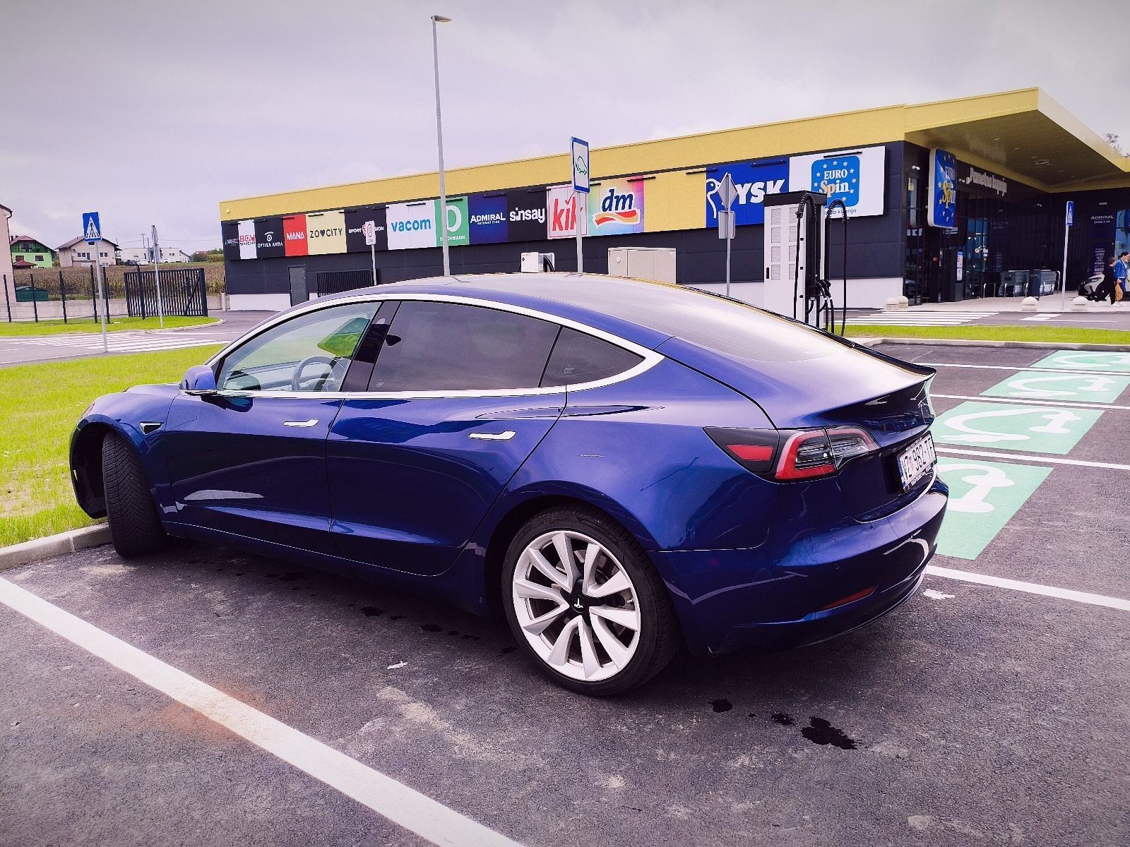 Tesla Mode 3 LR AWD, fotografija 4