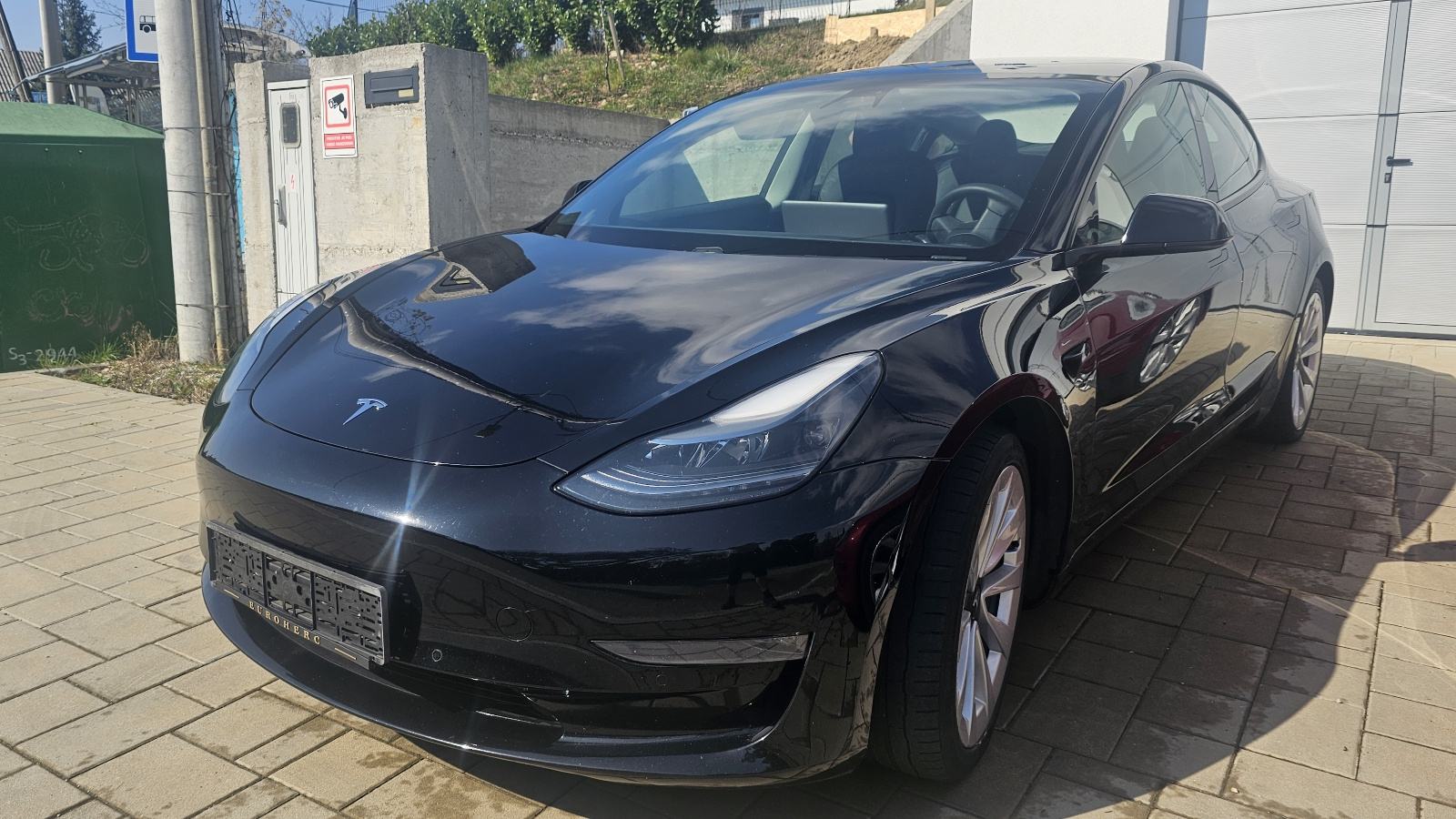 Tesla Model 3 Long range u pdv u Novi model 77kwh, fotografija 1