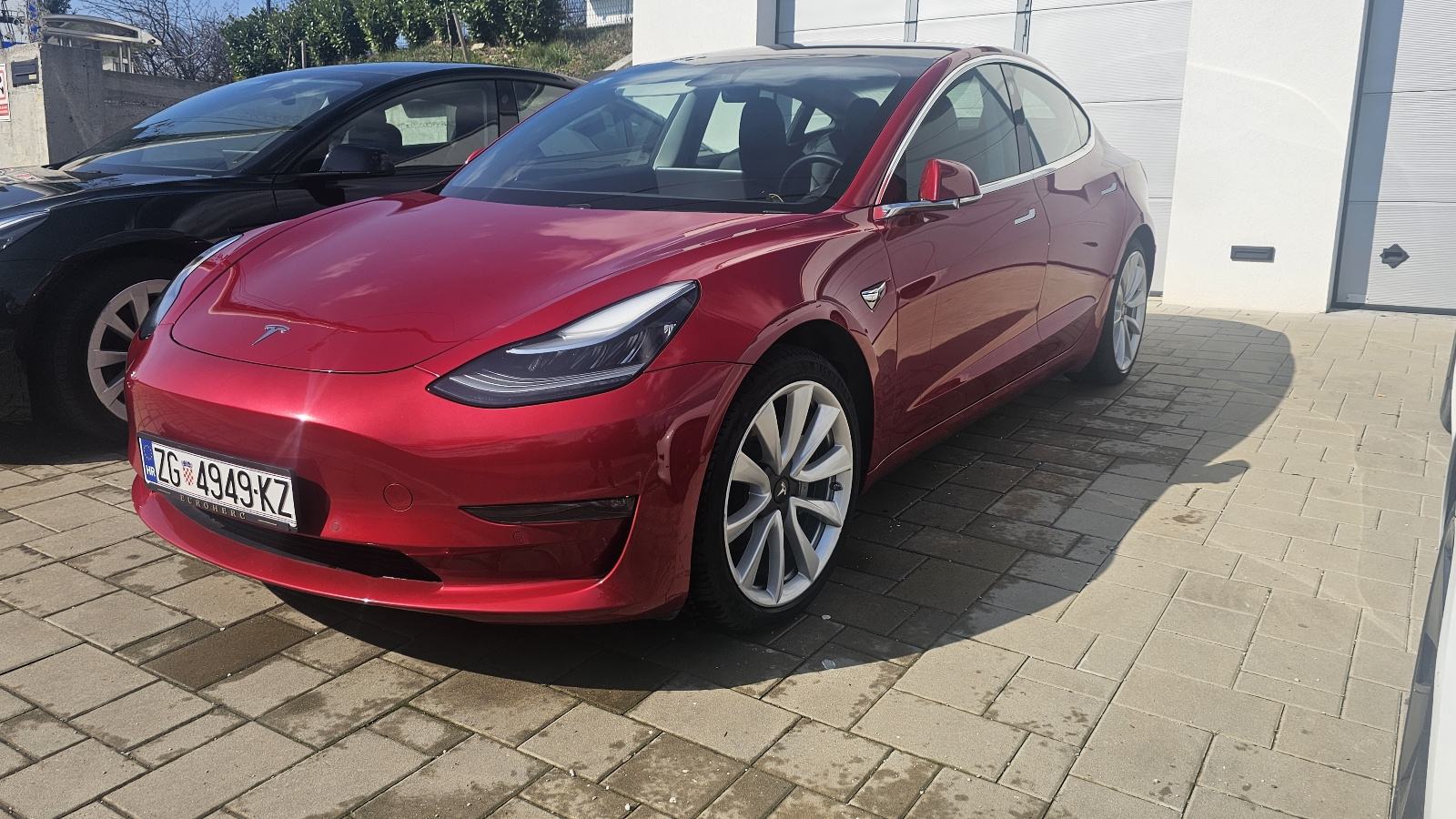 Tesla Model 3 Long range u pdv u Novi model 77kwh, fotografija 15