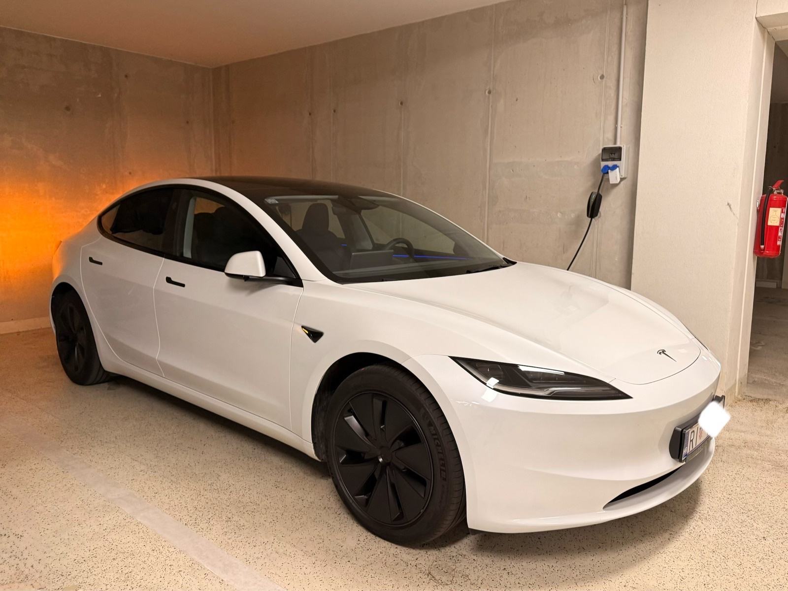 Tesla Model 3 Highland RWD automatik, fotografija 8