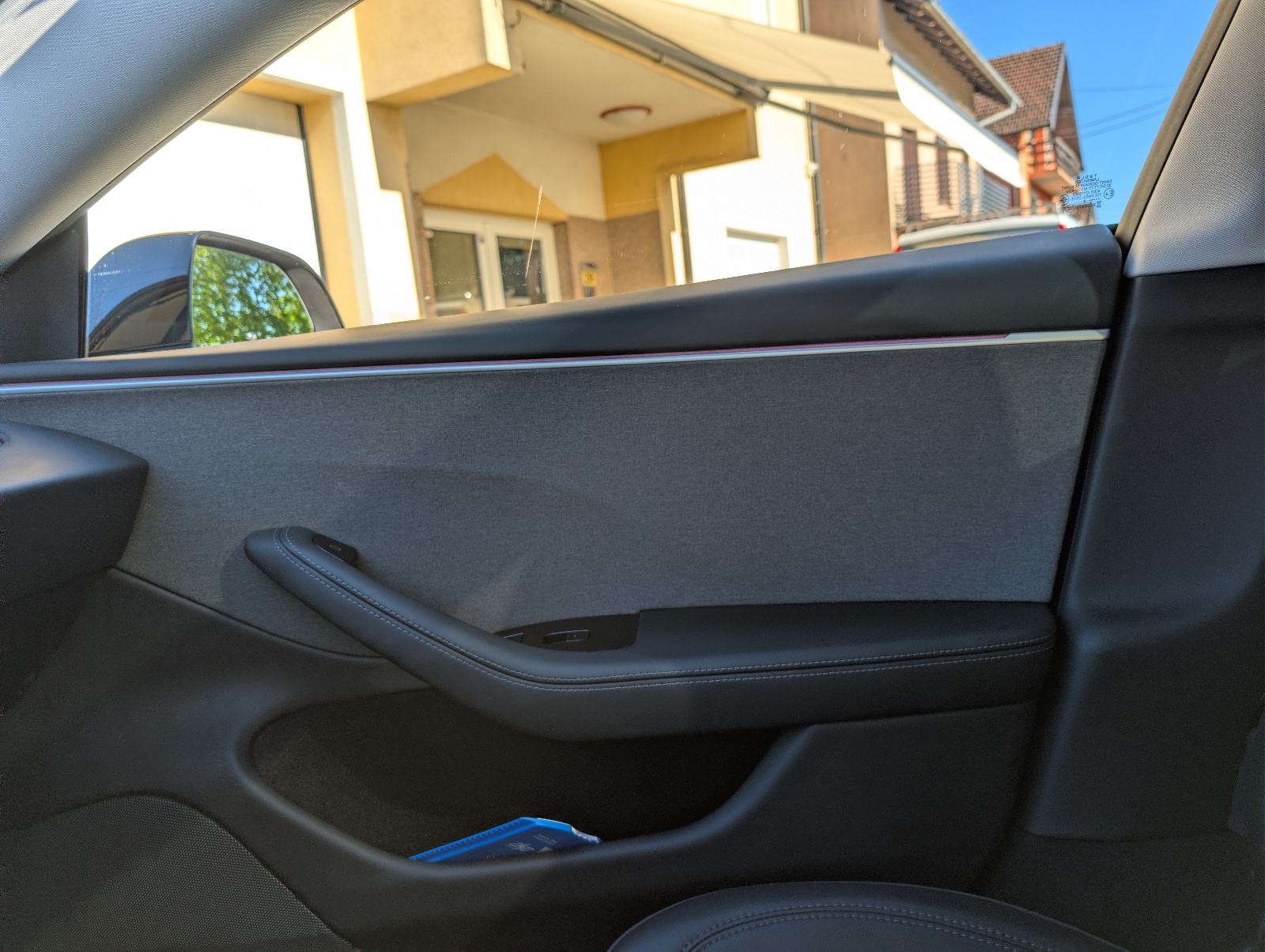 Tesla Model 3 Highland RWD Premium 2024 (95% SoH LFP baterija), fotografija 13