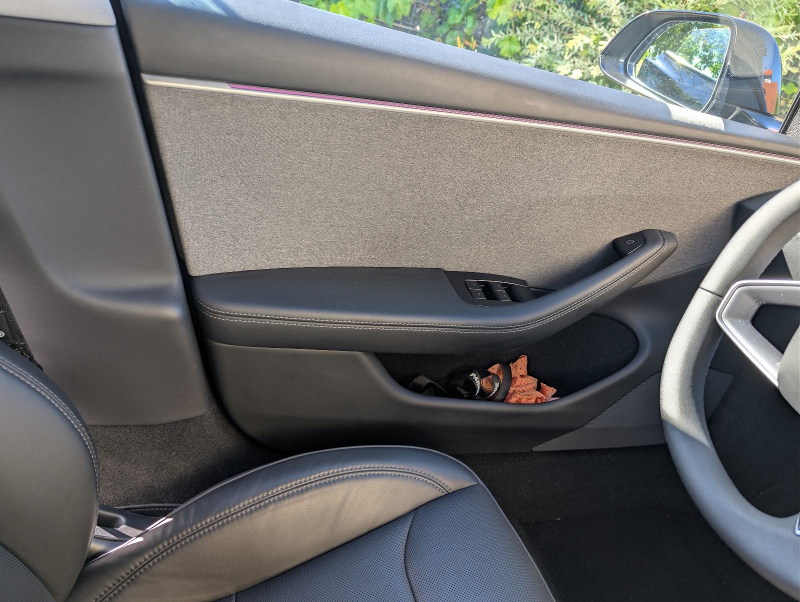 Tesla Model 3 Highland RWD Premium 2024 (95% SoH LFP baterija), fotografija 14