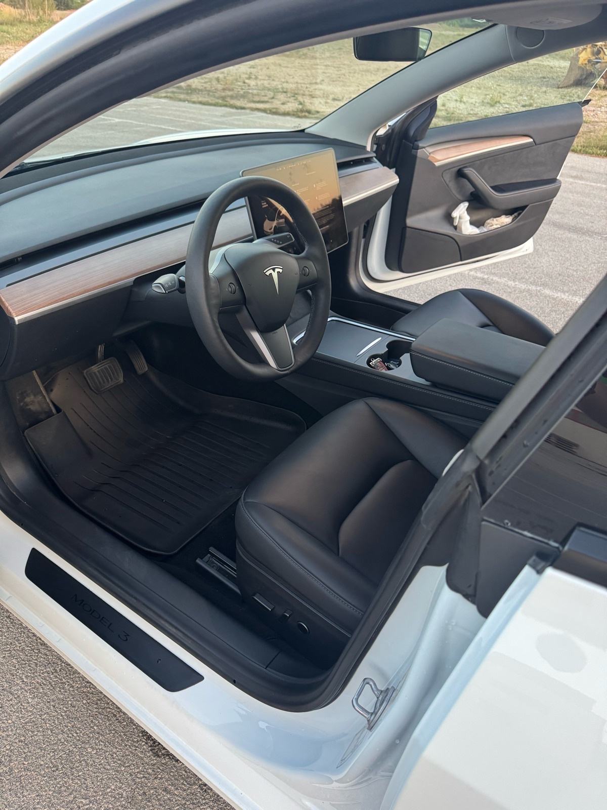 Tesla Model 3 Long Range AWD 4x4 automatik, fotografija 2