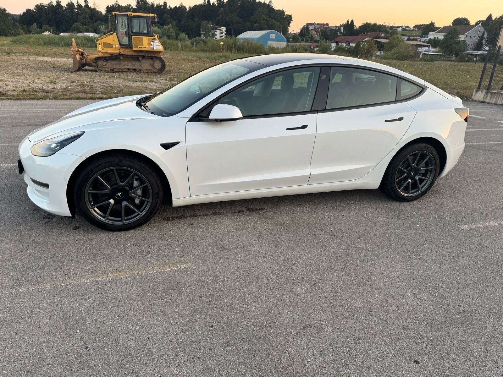 Tesla Model 3 Long Range AWD 4x4 automatik, fotografija 7