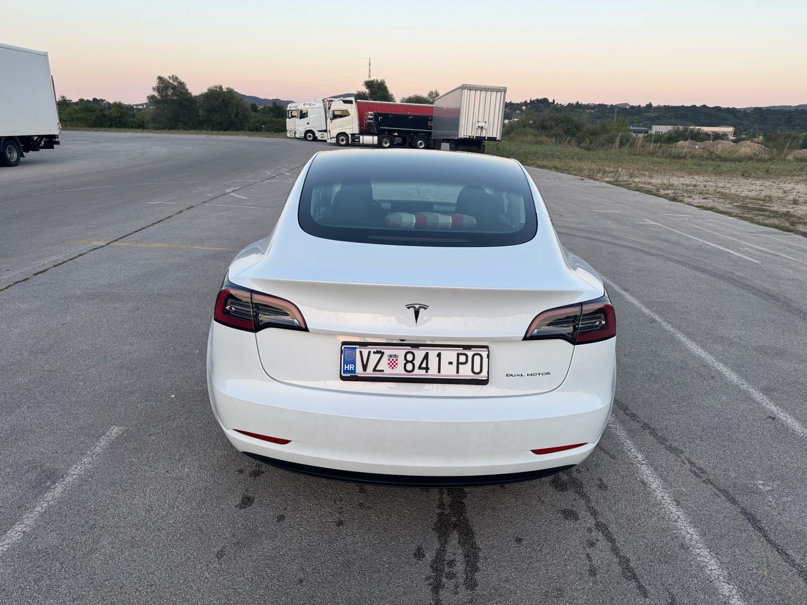 Tesla Model 3 Long Range AWD 4x4 automatik, fotografija 8
