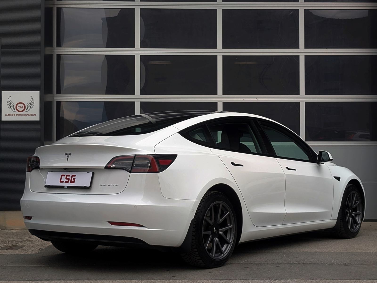Tesla Model 3 Long Range AWD, fotografija 7