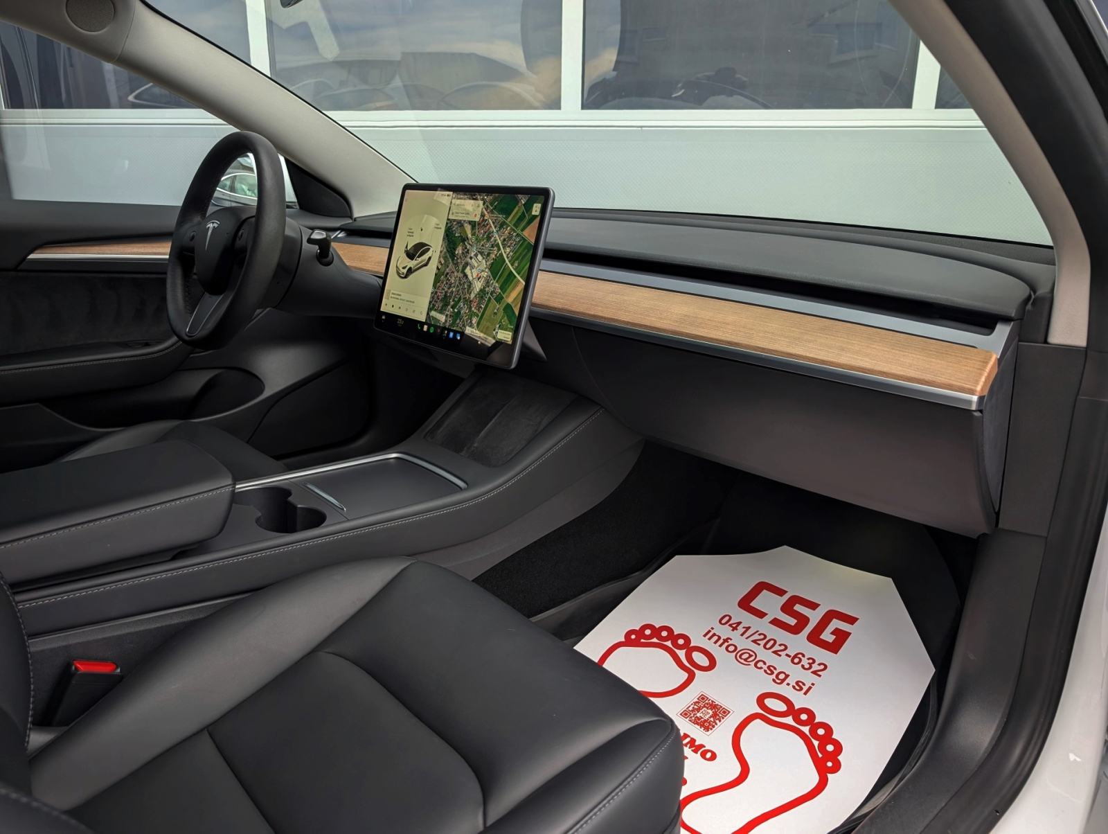 Tesla Model 3 Long Range AWD, fotografija 13