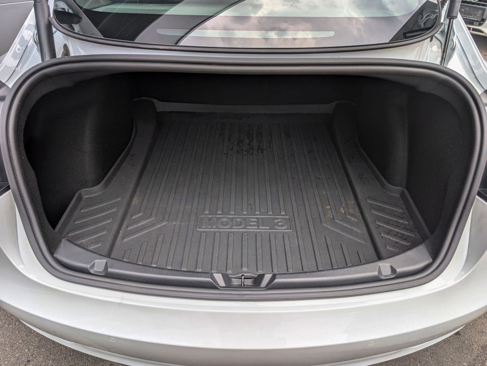Tesla Model 3 Long Range AWD, fotografija 16