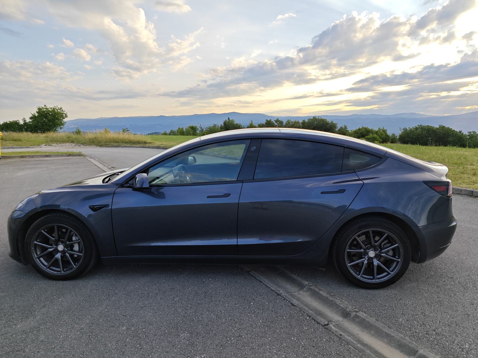 Tesla Model 3 Long Range Dual Motor automatik, fotografija 6