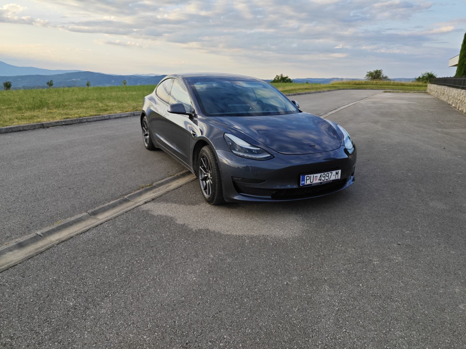 Tesla Model 3 Long Range Dual Motor automatik, fotografija 15