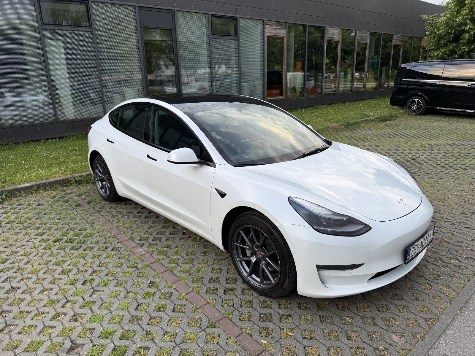 Tesla Model 3 LR AWD, 2022.g., 30000km, fotografija 8