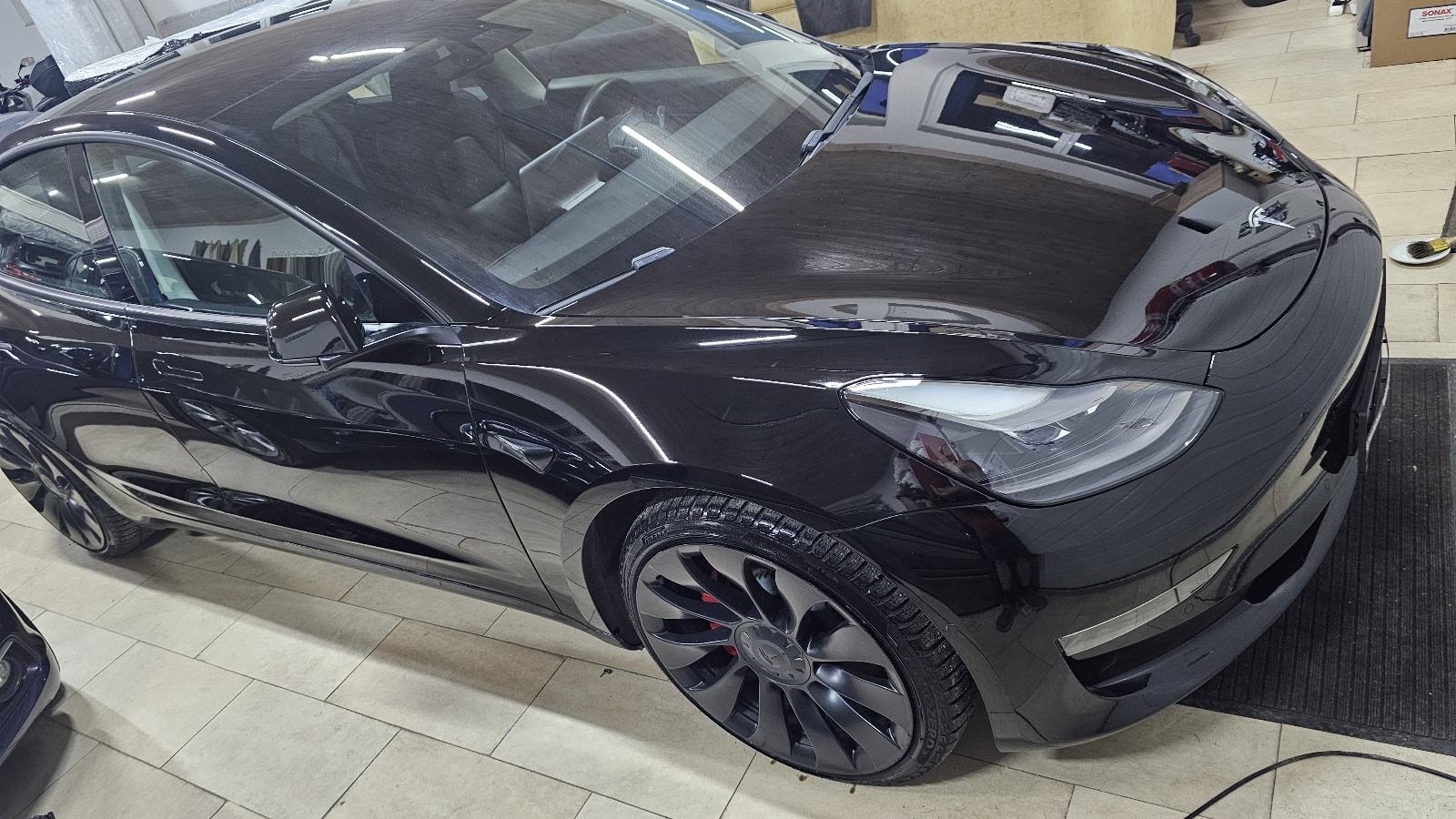 Tesla Model 3 performance automatik, fotografija 2
