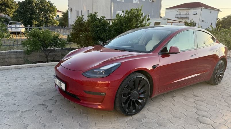 Tesla Model 3 Performance automatik, fotografija 4