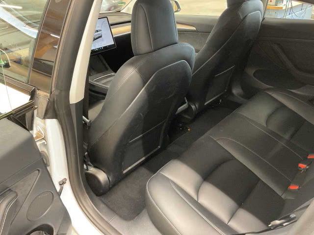 Tesla Model 3 RWD, fotografija 12