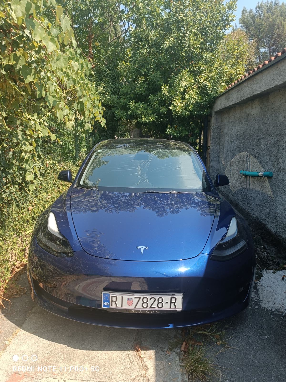 Tesla Model 3 SR LFP, fotografija 2