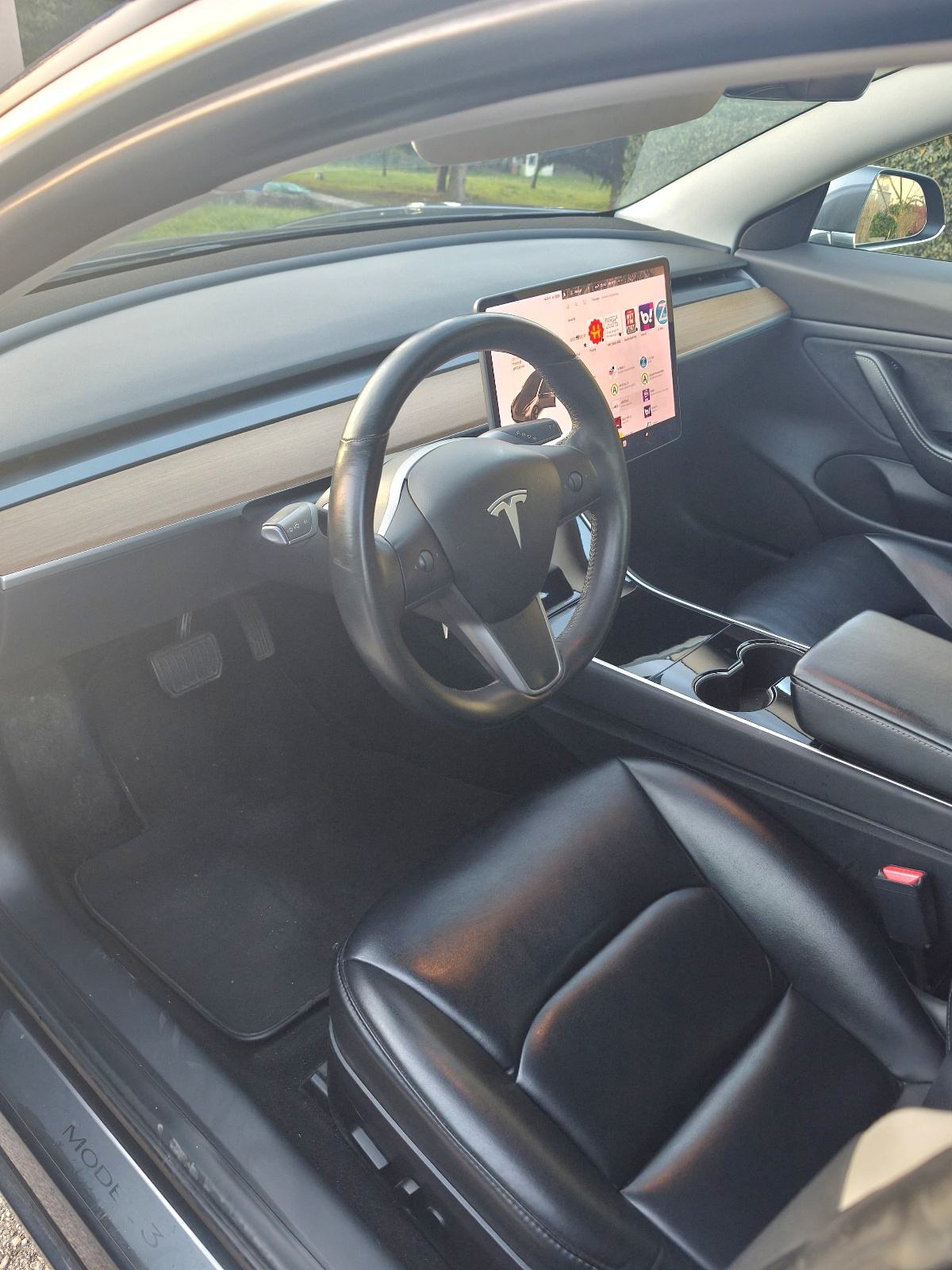 TESLA MODEL 3, NOVA BATERIJA,4 GOD.GARANCIJE, fotografija 7