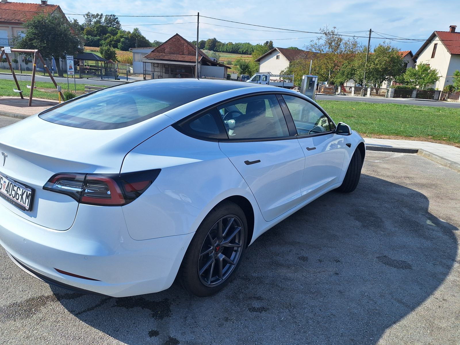 Tesla Model 3 SR+, LFP baterija, 2021., kuka, reg. 08/27, 100k km, fotografija 6