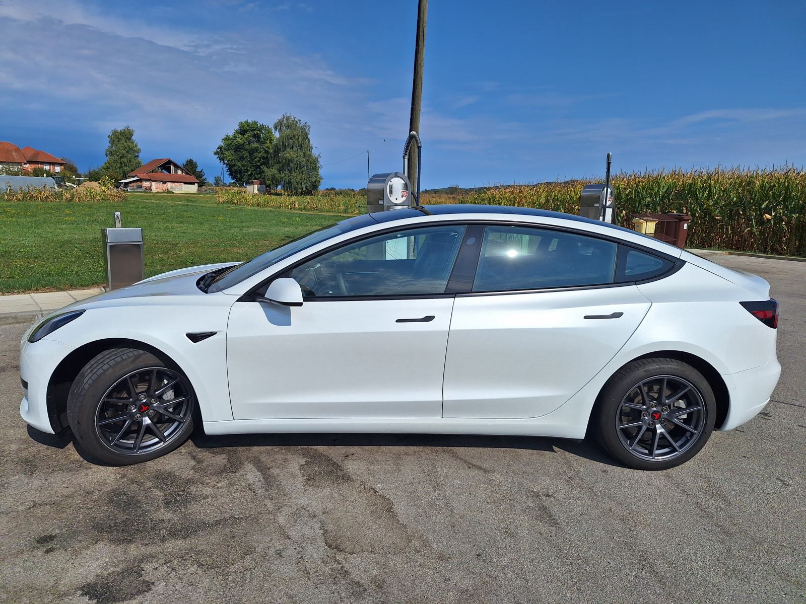 Tesla Model 3 SR+, LFP baterija, 2021., kuka, reg. 08/27, 100k km, fotografija 9