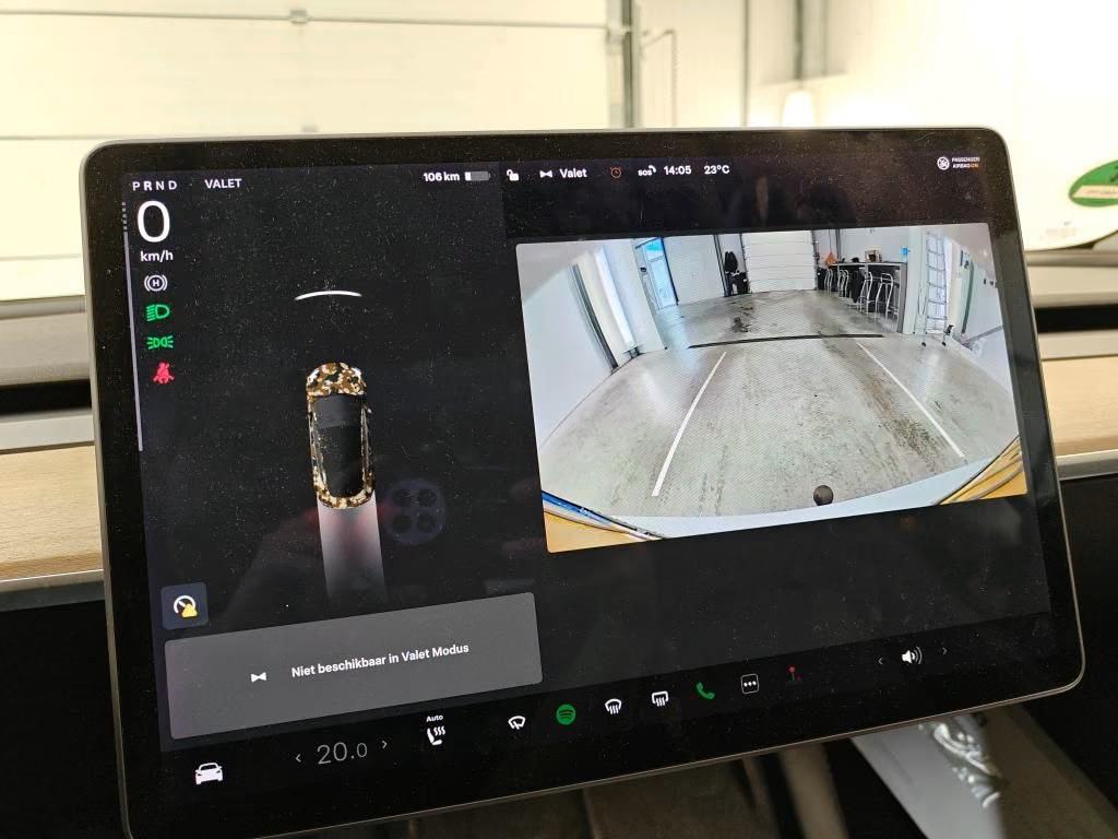 Tesla Model 3 Standard RWD, fotografija 9