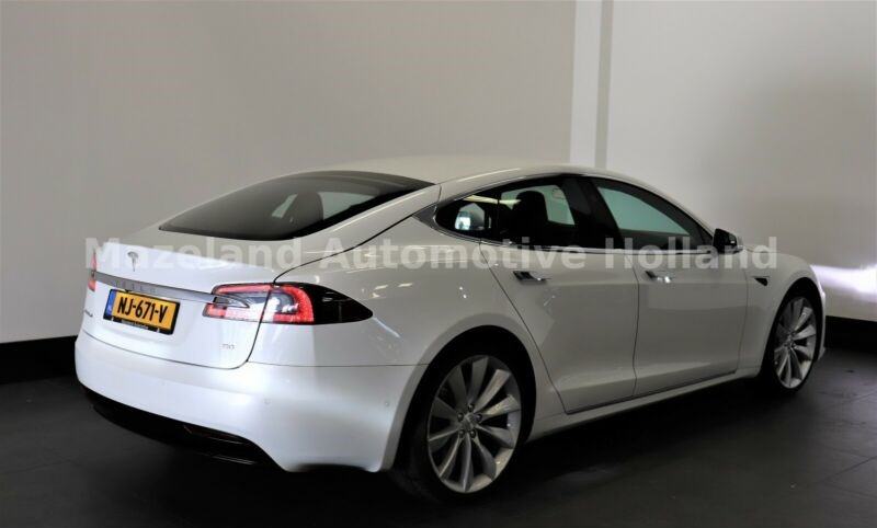 Tesla Model S 60 FACELIFT, fotografija 5