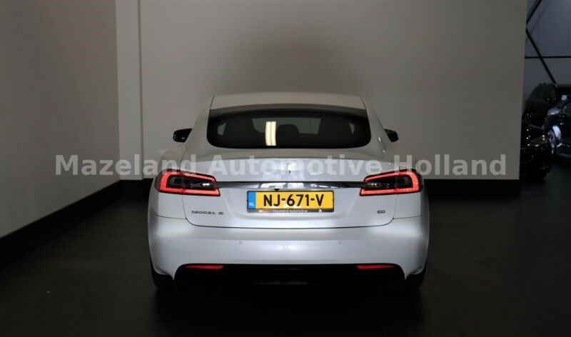Tesla Model S 60 FACELIFT, fotografija 6