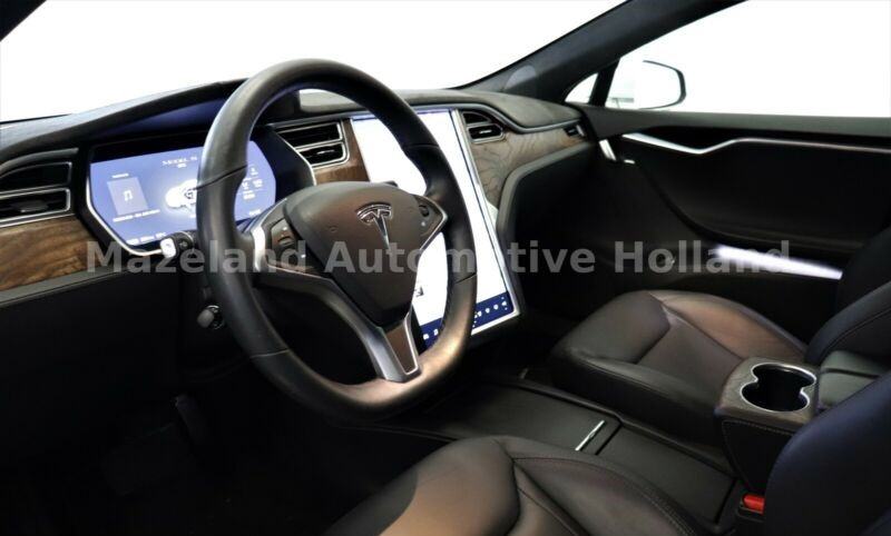 Tesla Model S 60 FACELIFT, fotografija 8