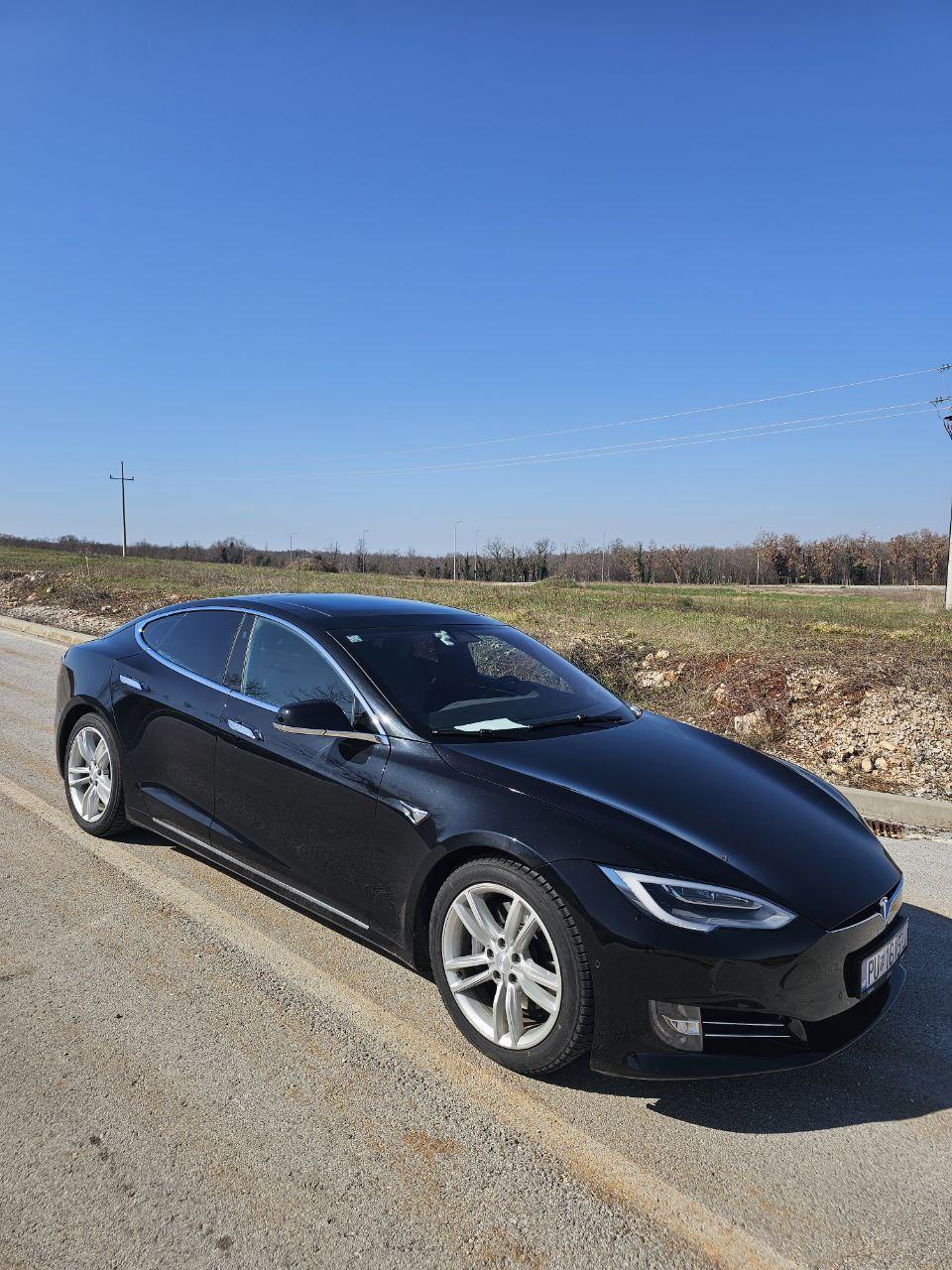 Tesla Model S 75 D, fotografija 5