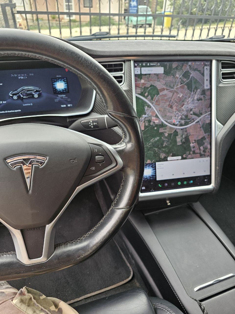 Tesla Model S 75 D, fotografija 7