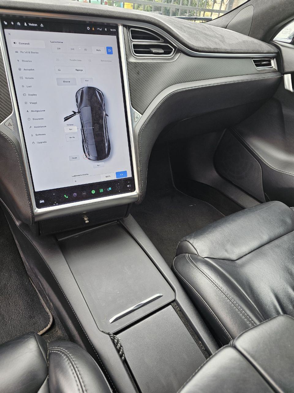 Tesla Model S 75 D, fotografija 8