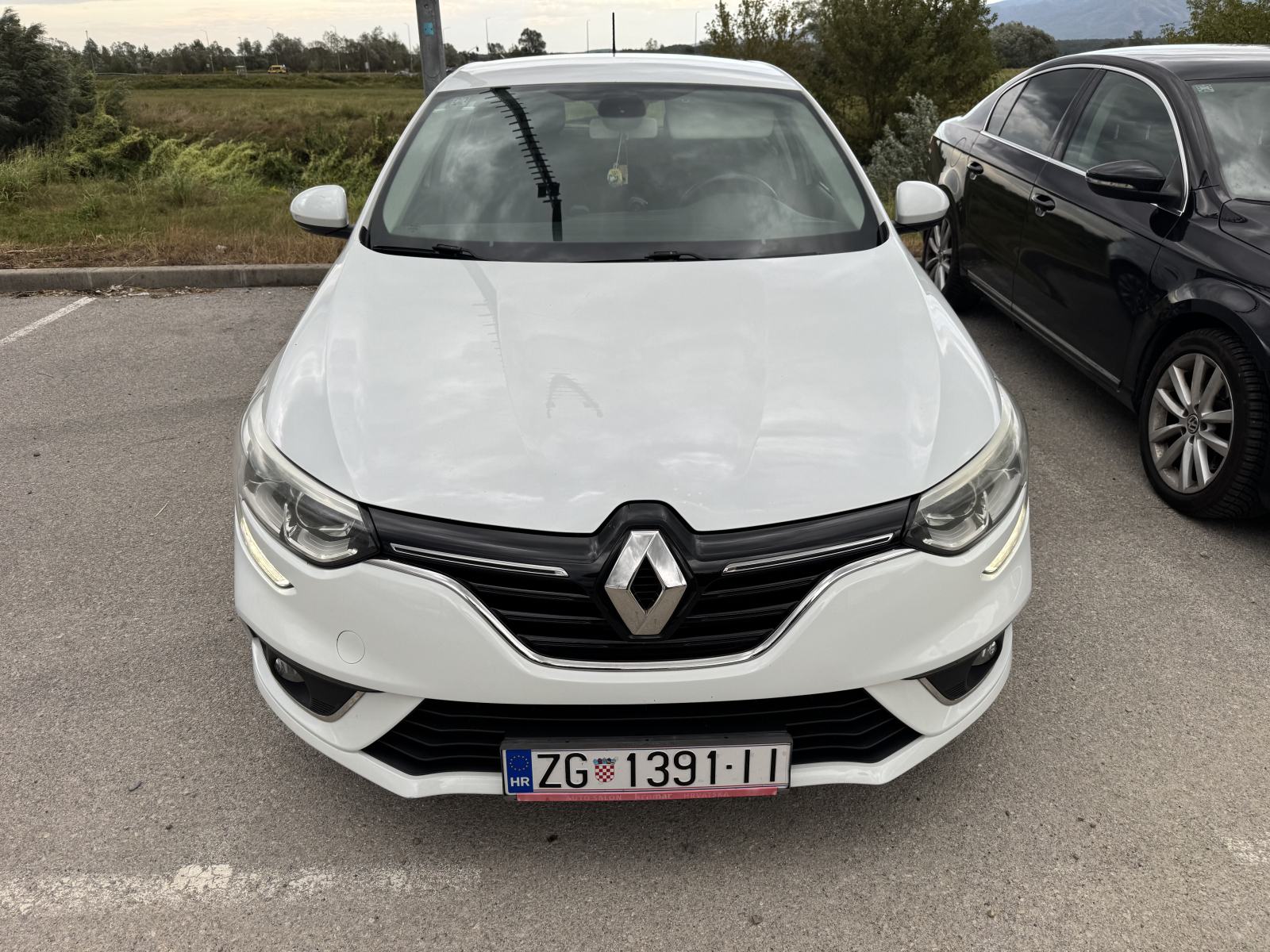 Tesla Model S Limuzina, klima, Godište: 2015, Prijeđeni kilometri: 196000 km, fotografija 8