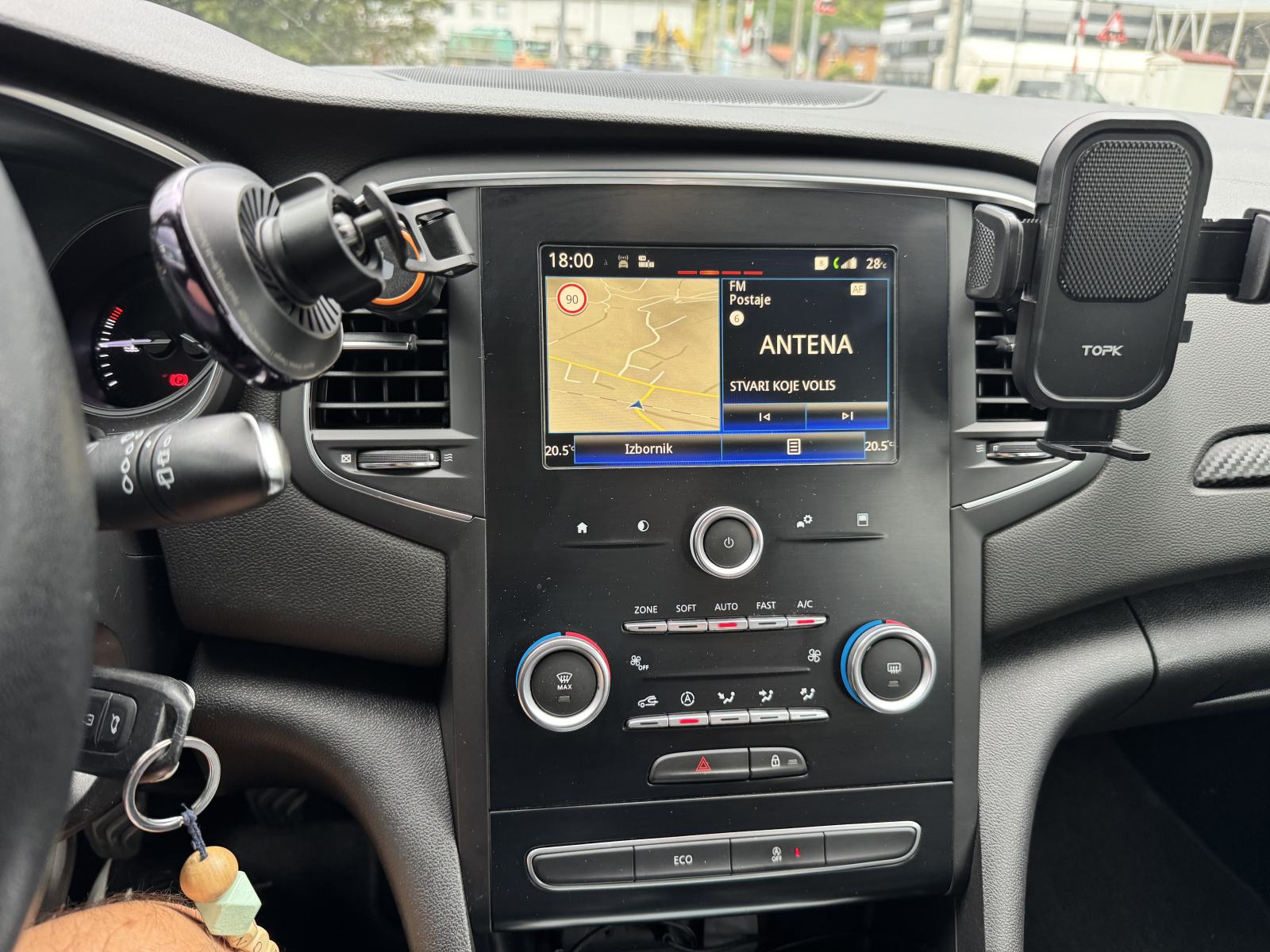 Tesla Model S Limuzina, klima, Godište: 2015, Prijeđeni kilometri: 196000 km, fotografija 15